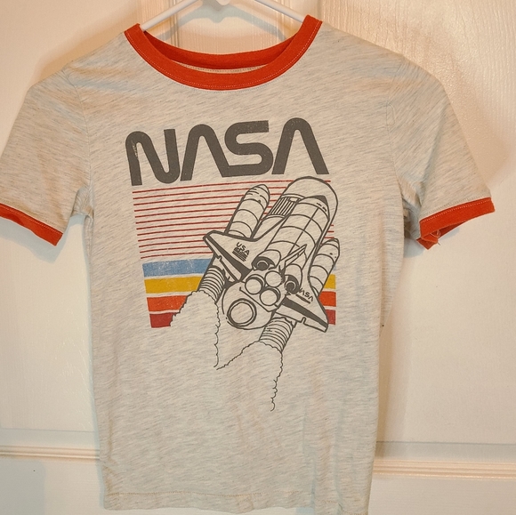 (1573) Sonoma Youths NASA T-Shirt,  Size 8, Color: Grey - Picture 1 of 10